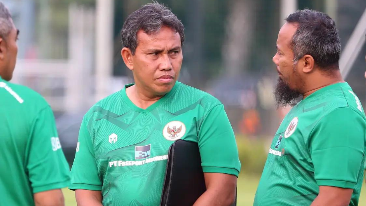 Baru 2 Hari Latihan, Bima Sakti Sebut Permainan Timnas U-17 Belum Sempurna