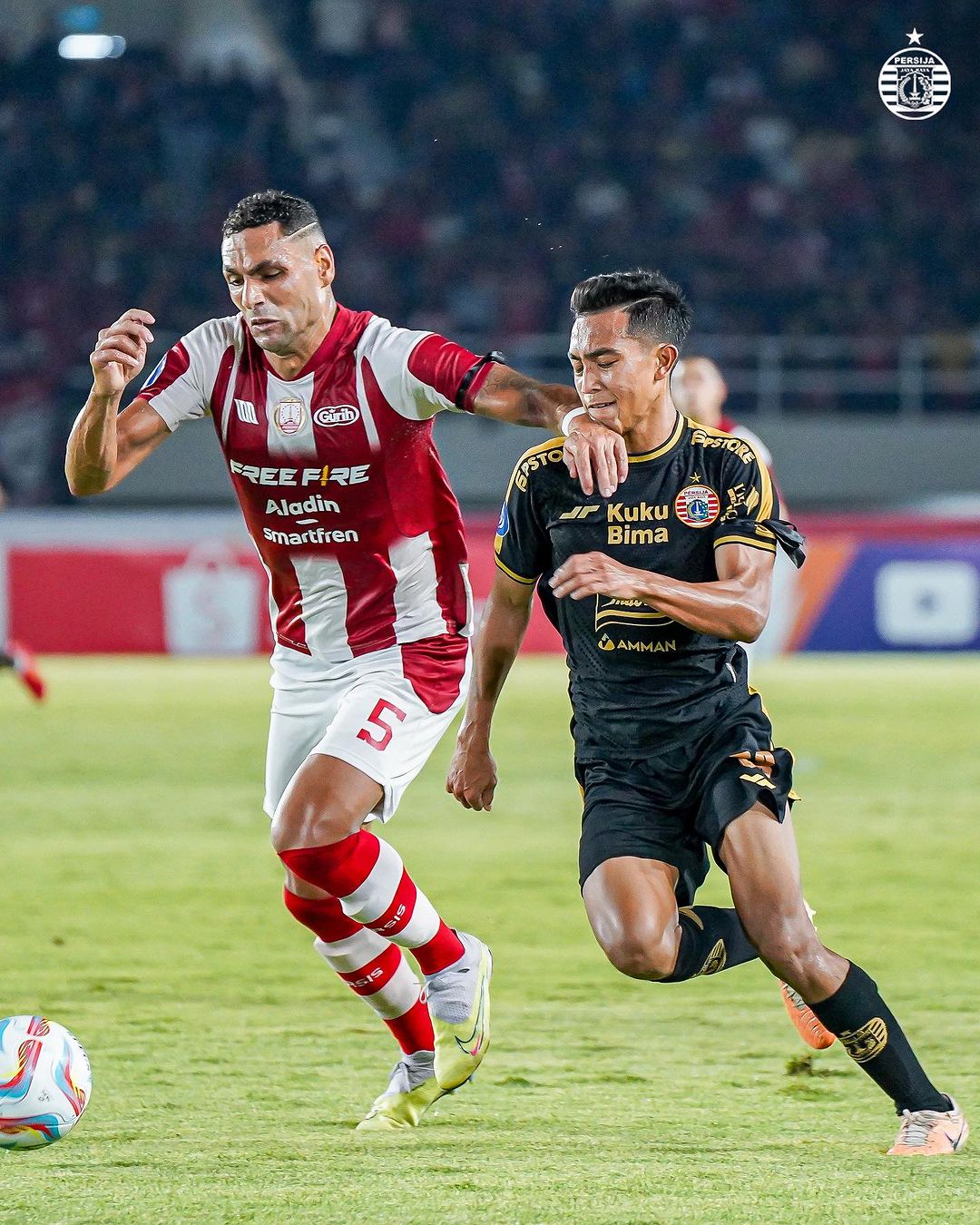Aksi pemain Persija di lapangan (SC: Instagram @persija)