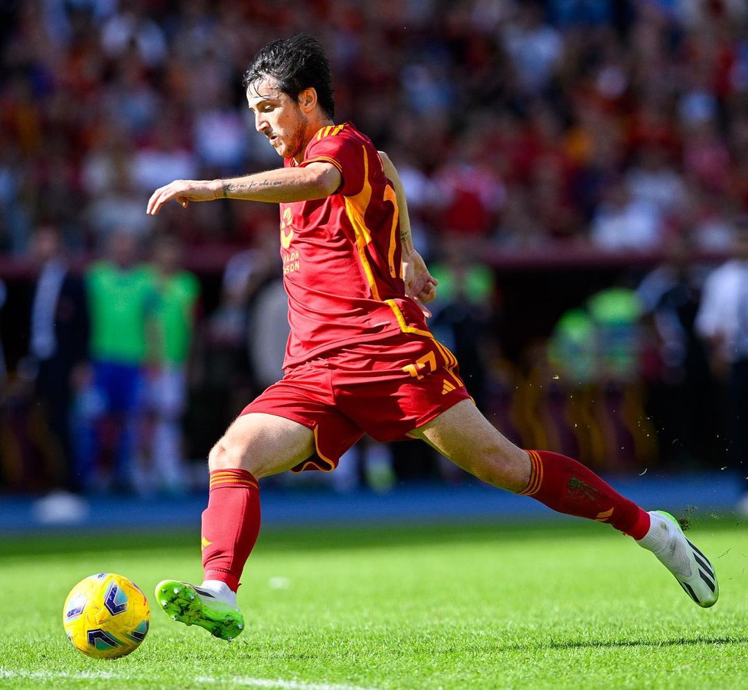 Prediksi AS Roma vs Slavia Praha, Grup G Liga Europa Aksi pemain AS Roma di lapangan (SC: Instagram @officialasroma)
