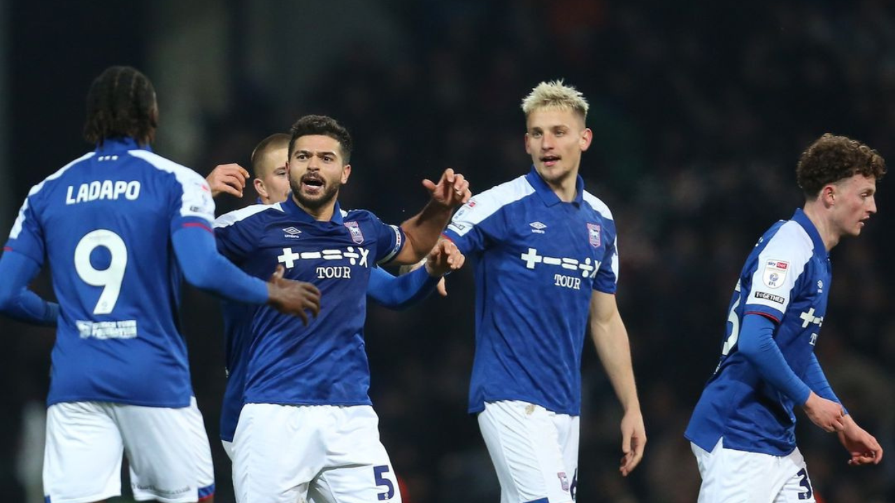 Prediksi Ipswich vs QPR, Pekan ke-25 EFL Championship