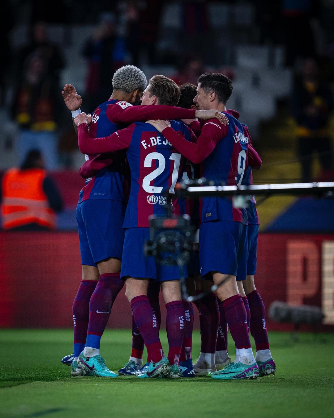 Pemain Barcelona selebrasi (SC: Instagram @fcbarcelona)