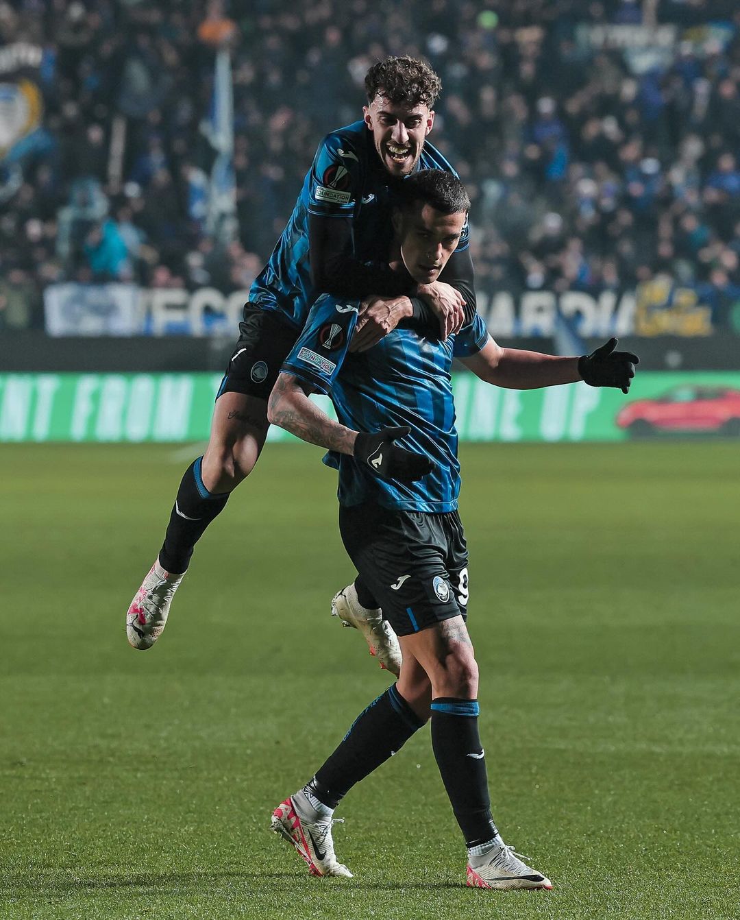 Prediksi Atalanta vs AC Milan, Pekan ke-15 Liga Italia Pemain Atalanta selebrasi (SC: Instagram @atalantabc)