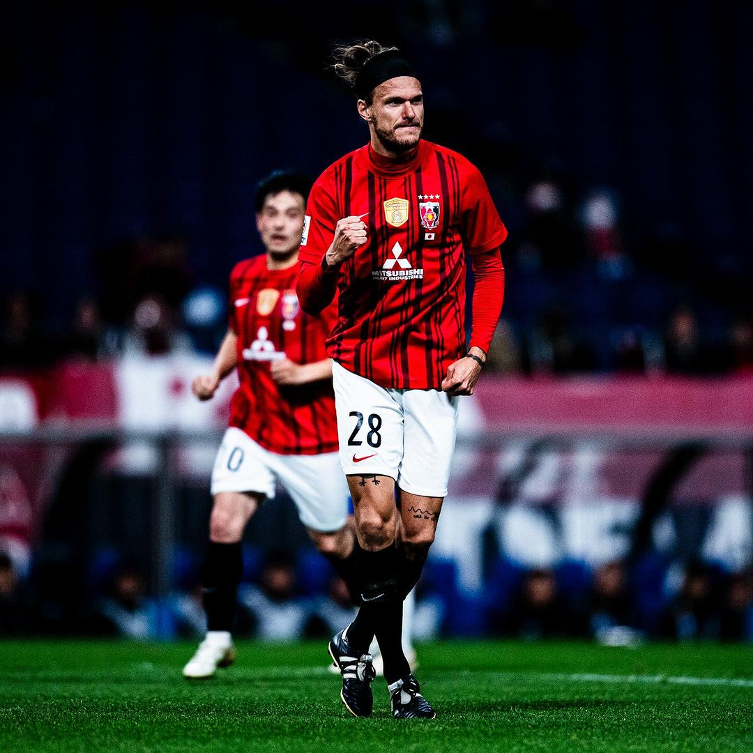 Potret pemain Urawa Reds (SC: Instagram @urawaredsofficial)