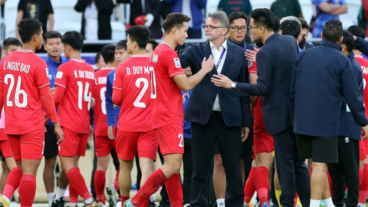Piala Asia Gunakan VAR, Punggawa Vietnam Minta Skuad Garuda Tak Main-main