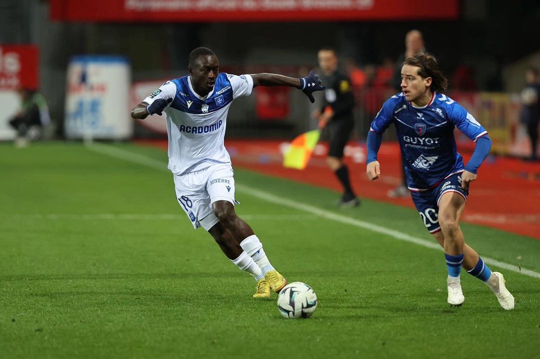 Prediksi Auxerre vs Bordeaux, Pekan ke-20 Ligue 2 Aksi pemain Auxerre (SC: Instagram @aja)