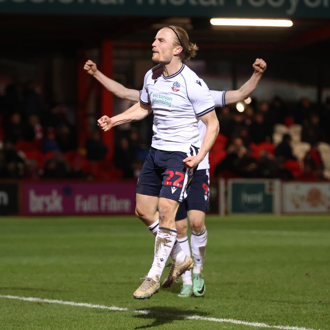 Prediksi Bolton vs Luton, Putaran Ketiga Piala FA Pemain Bolton selebrasi (SC: Instagram @officialbwfc)