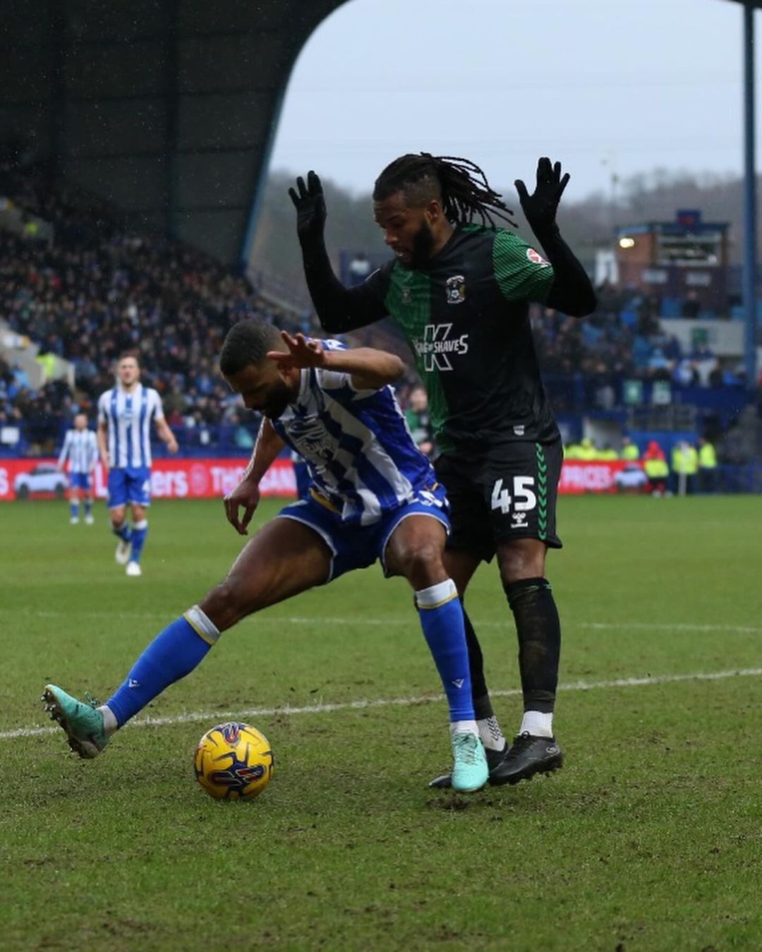 Prediksi Sheffield Wed vs Coventry, Putaran Keempat Piala FA Aksi pemain Coventry ketika melawan Sheffield Wed (SC: Instagram @coventrycityfcofficial)