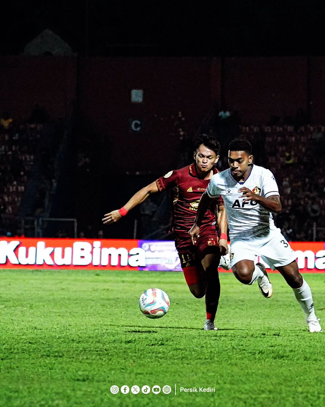 Prediksi Persik vs Bali United, Pekan ke-24 Liga 1 Indonesia Aksi pemain Persik di lapangan (SC: Instagram @persikfcofficial)
