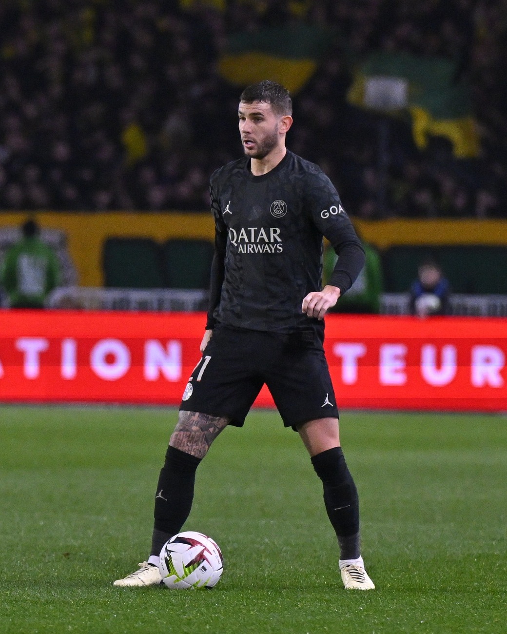 Aksi pemain PSG di lapangan (SC: Instagram @psg)