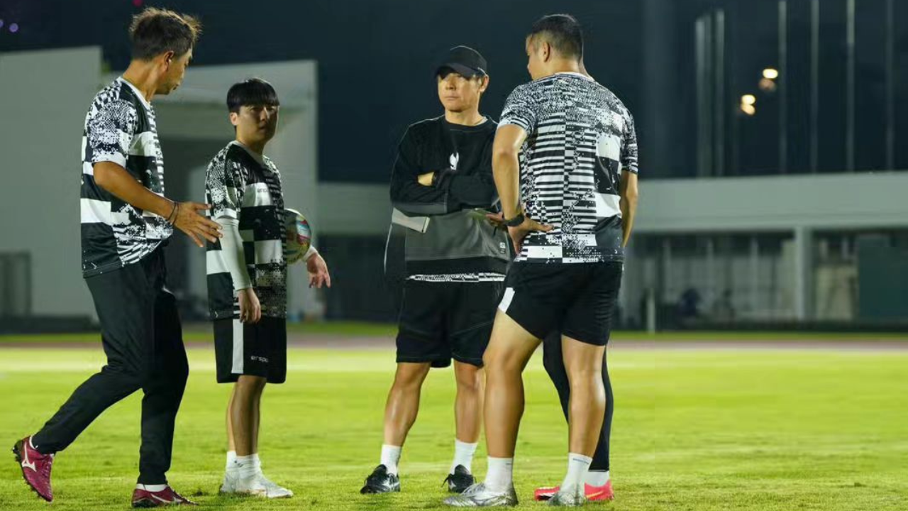 Jelang Indonesia vs Qatar, STY Minta Garuda Muda Tidak Merasa Tertekan