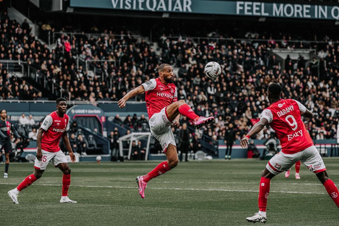 Prediksi Clermont vs Reims Minggu 28 April 2024, Pekan ke-31 Liga Prancis Aksi pemain Reims di lapangan (SC: Instagram @stadedereims)