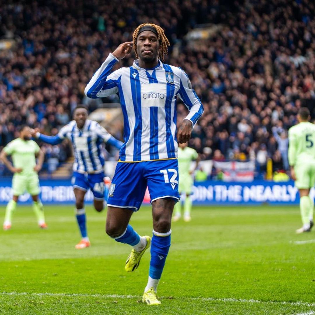 Momen pemain Sheffield Wed melakukan selebrasi (SC: Instagram @swfcofficial)