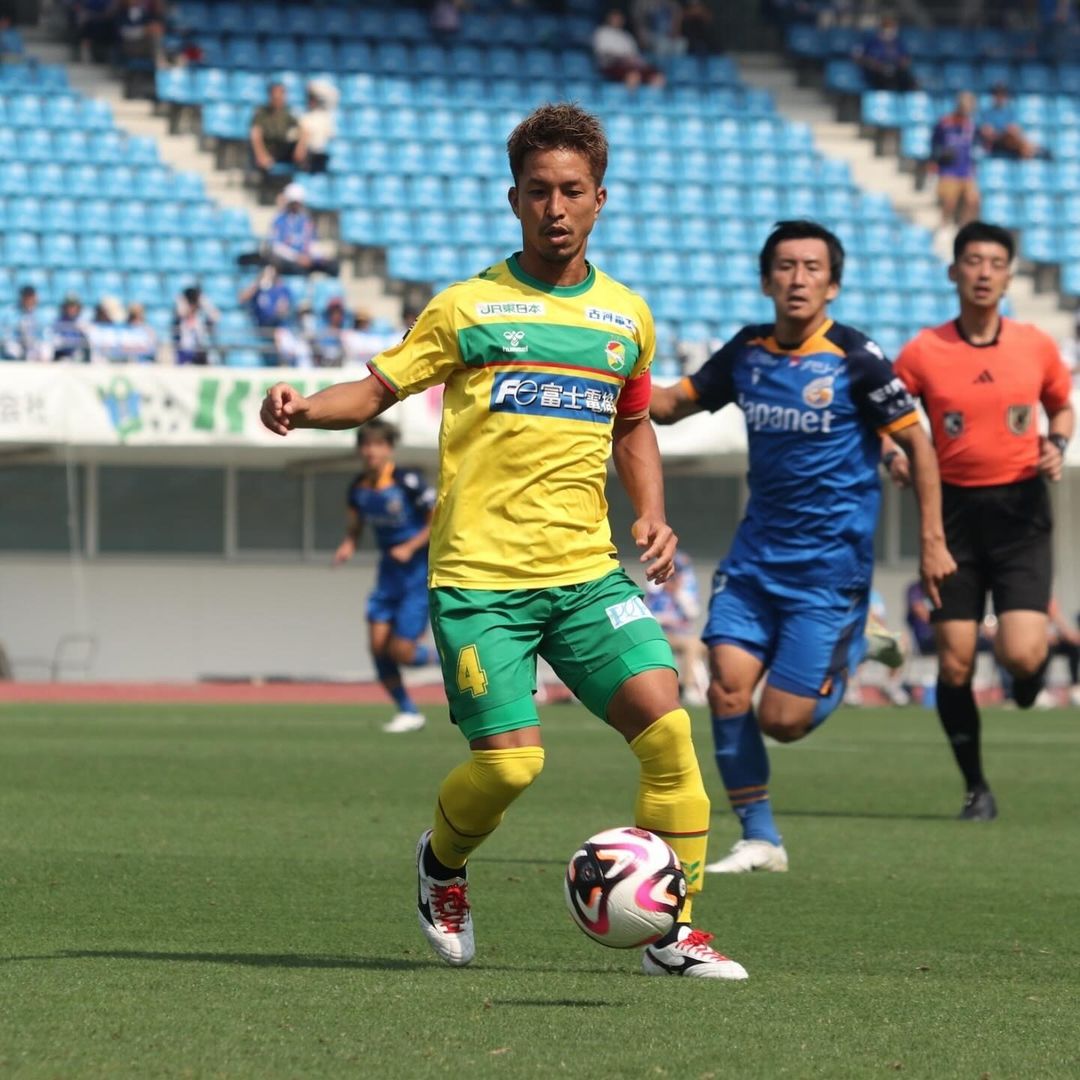 Prediksi Chiba vs Okayama Sabtu 1 Juni 2024, Pekan ke-18 J2 League Aksi pemain JEF United di lapangan (SC: Instagram @jefunited_chiba_official)