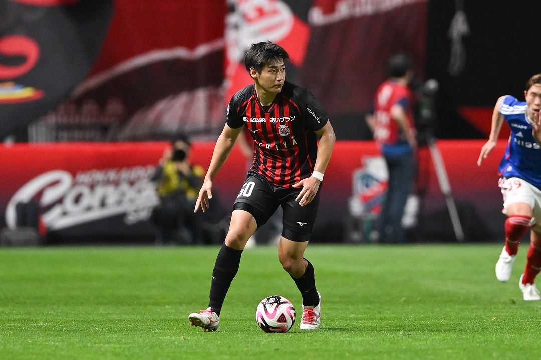 Aksi pemain Consadole Sapporo (SC: Instagram @hokkaido_consadole_sapporo)