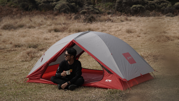 Bukan Cuma Eiger, 4 Brand Perlengkapan Mendaki Ini Ternyata Buatan Anak Bangsa! Tenda dan Perlengkapan Outdoor Arei