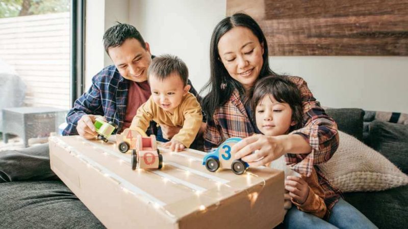Yuk Cek di Sini, Apa Saja Keuntungan Mengambil Asuransi Kesehatan Keluarga