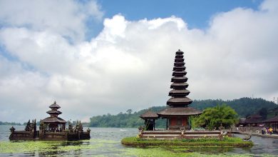 Tempat wisata Bali Utara, Pura Ulu Danau Beratan, Bedugul