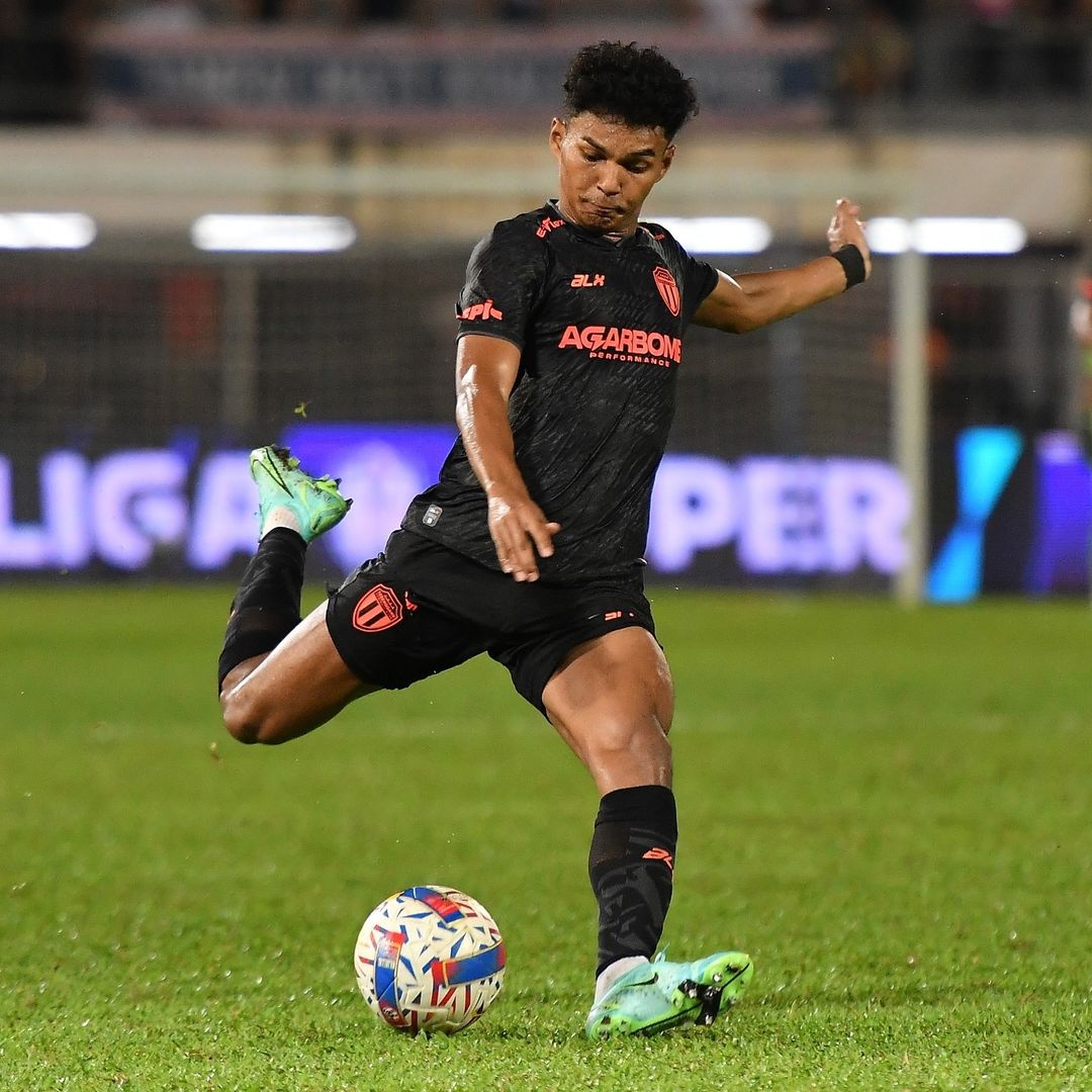 Aksi pemain Terengganu di lapangan (SC: Instagram @officialterengganufc)