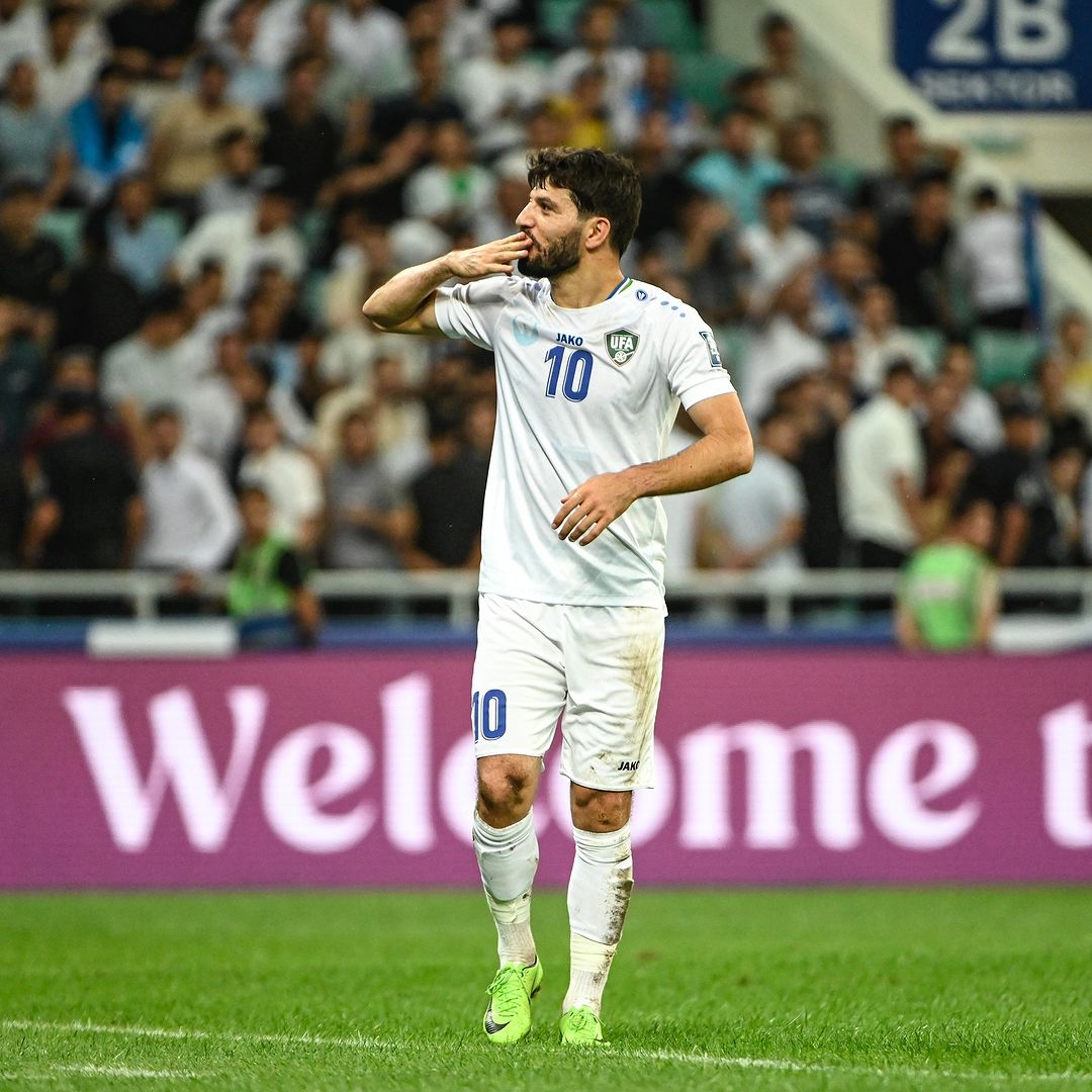 Potret pemain Uzbekistan merayakan gol (SC: Instagram @uzbekistanfa)