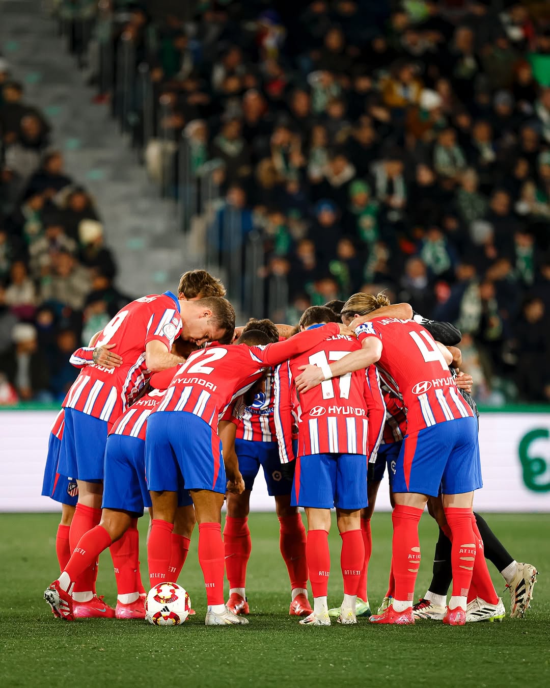 Prediksi Atletico Madrid vs Leverkusen Rabu 22 Januari 2025, Liga Champions Eropa Momen pemain Atletico Madrid berkumpul (SC: Instagram @atleticodemadrid)