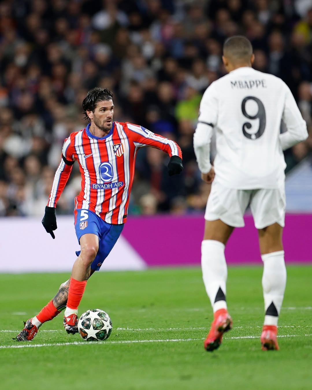 Prediksi Atletico vs Real Madrid Kamis 13 Maret 2025, Leg ke-2 Liga Champions Eropa Aksi pemain Atletico Madrid di lapangan (SC: Instagram @atleticodemadrid)