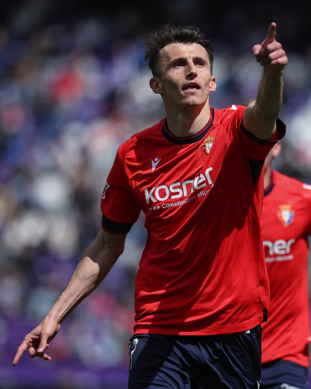 Prediksi Osasuna vs Sevilla Jumat 25 April 2025, Pekan ke-33 La Liga Spanyol Potret pemain Osasuna di lapangan (SC: Instagram @caosasuna)
