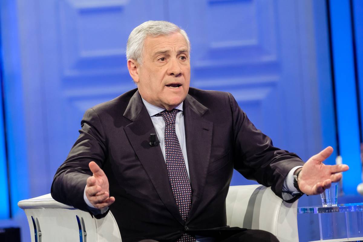 Menteri Luar Negeri Italia Antonio Tajani Desak Israel Hentikan Serangan di Gaza